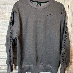 Nike Gray Crew Neck Sweatshirt with Sleeve Design